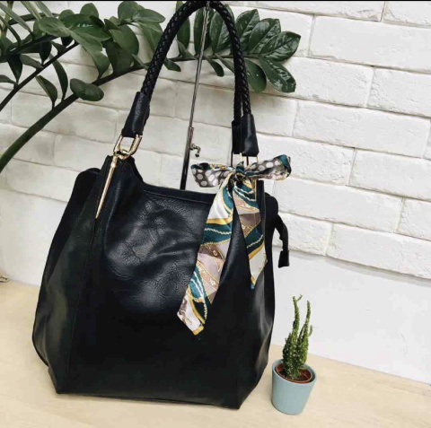 Women's handbags