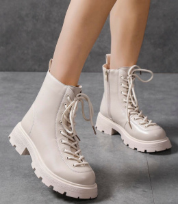 Workers - women's boots model: VL196