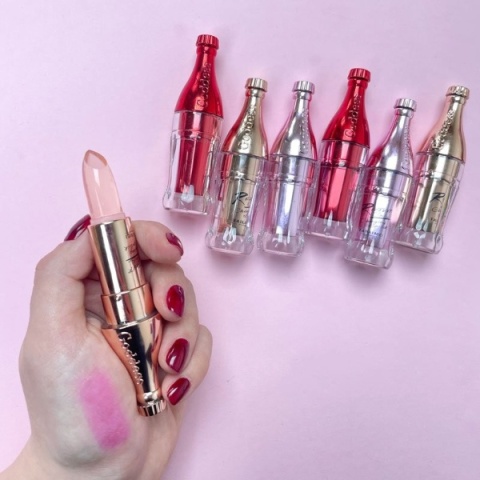 Termiczny balsam, pomadka do ust marki TAILAIMEI