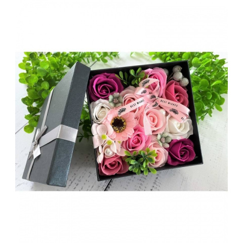 Kwiaty mydlane w pudełku flower box - zestaw upominkowy