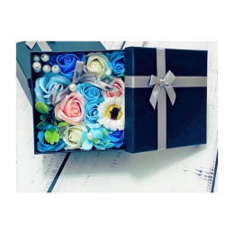 Soap flowers in a flower box - gift set
