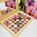 Make-up shadow palette by HUDABEAUTY