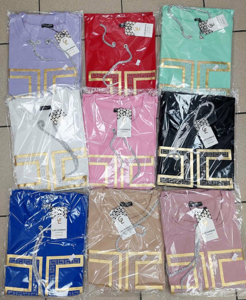 Bluzka damska z rękawem 3/4 - rozm. uniwersalny