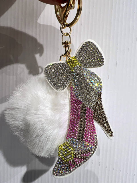 Breloczki ozdobne do kluczy, torebek z pomponem