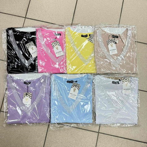 Women's blouse with short sleeves - size UNI.