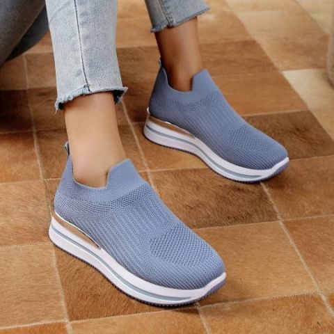 Obuwie damskie sportowe model: LA226