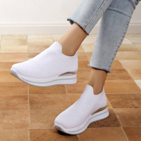 Obuwie damskie sportowe model: LA226