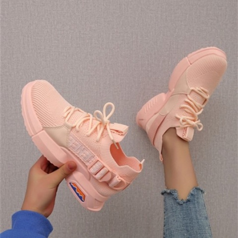 Obuwie damskie sportowe model: NB557