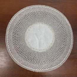 Velour tablecloth with a diameter of 30 cm
