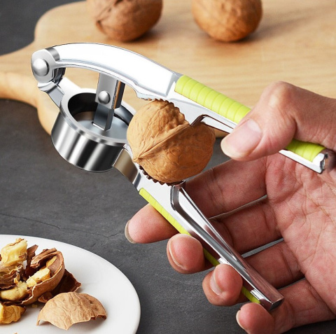 Prasa do czosnku z dziadkiem do orzechów