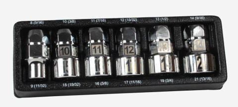 Klucz uniwersalny z grzechotką + nasadki 8-21mm