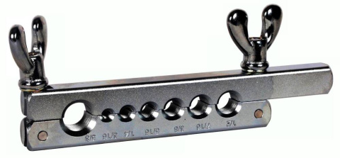 Giętarka z zagniatarką do przewodów hamulcowych