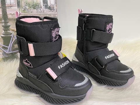 Zimowe buty, śniegowce dla dzieci marki Tom.M