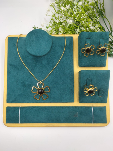 Steel sets: necklace, earrings and adjustable ring