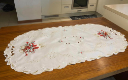 Christmas tablecloths and table runners, dimensions: 40x90cm, 85x85cm, 60x120cm