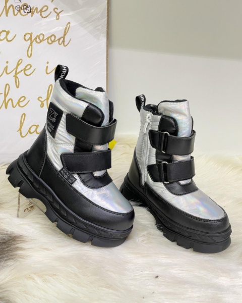 Winter shoes, snow boots for kids by Tom.M