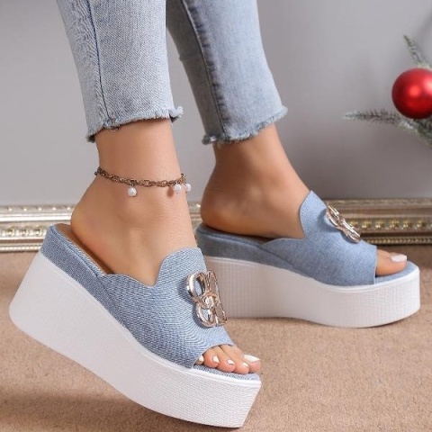 Damskie klapki na lato model: JH335 (rozm. 36-41)