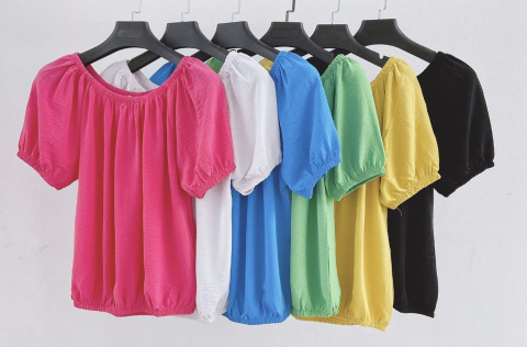 Women's blouse with short sleeves, model: F384