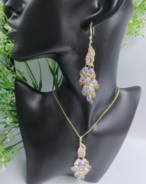 Komplety : naszyjnik, kolczyki