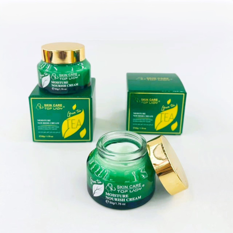 Moisturizing day cream with green tea