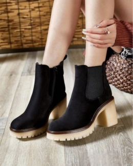 Women's boots - on a post, model: M662, (size 36-41)