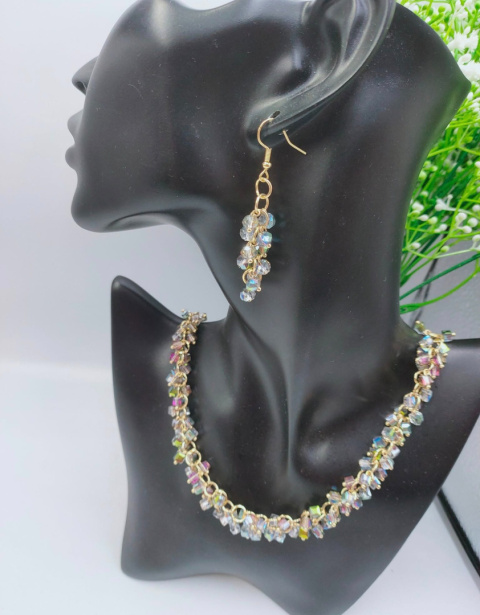 Komplety: naszyjnik, kolczyki