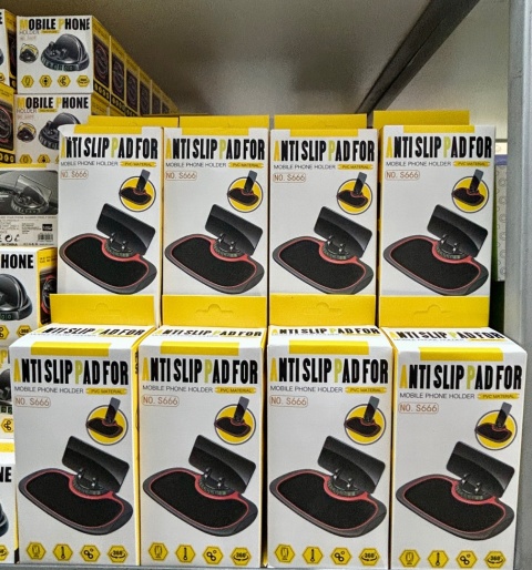 Wyposażenie i akcesoria samochodowe