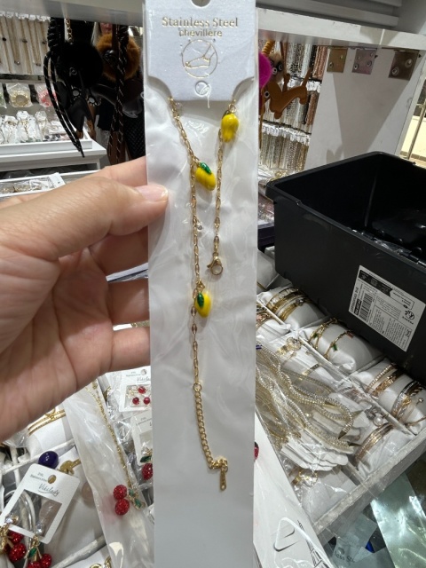 Bransoletka na nogę