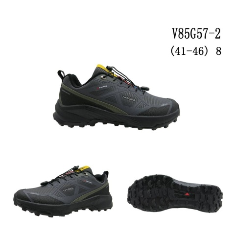 Men's sports shoes