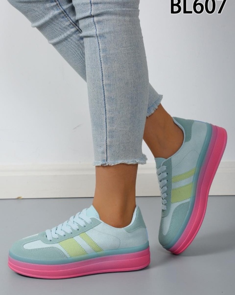 Obuwie damskie sportowe