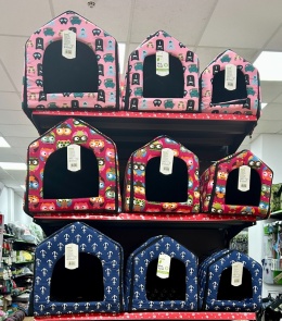 Domek dla zwierząt , budka