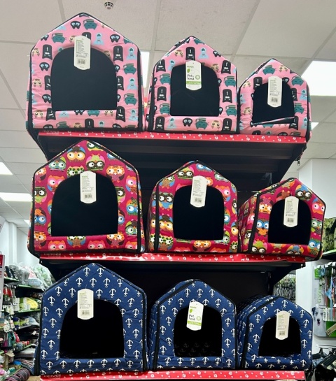 Domek dla zwierząt , budka