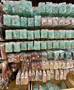 Biżuteria , wyprzedaż 20%-50%