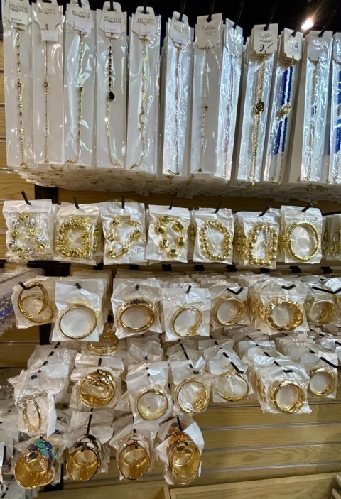 Jewelry, sale 20%-50%