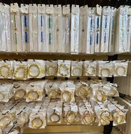 Biżuteria , wyprzedaż 20%-50%