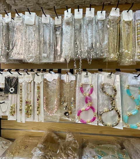 Jewelry, sale 20%-50%