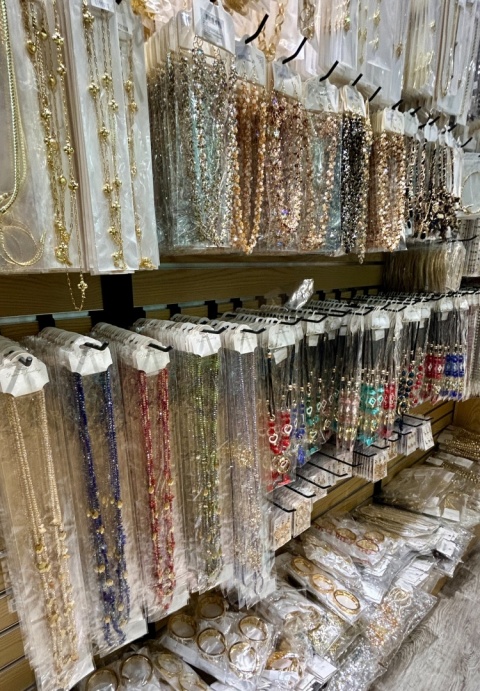 Jewelry, sale 20%-50%