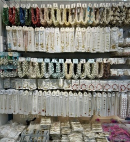 Naszyjniki , wyprzedaż 20%-50%