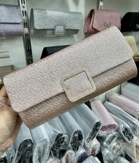 Women's clutch bags for evening and formal occasions