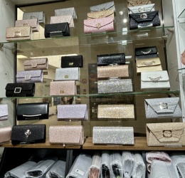 Torebki kopertówki damskie wieczorowe i wizytowe