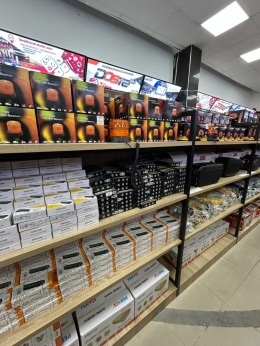 Car equipment and accessories