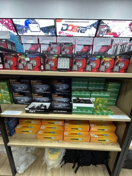 Car equipment and accessories