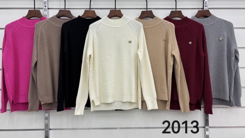 Women's sweater