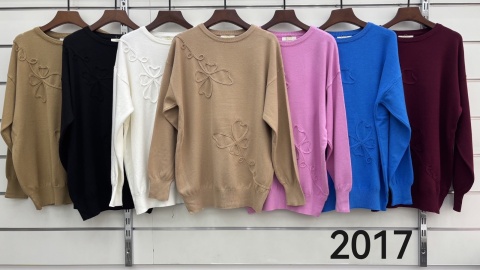Women's sweater