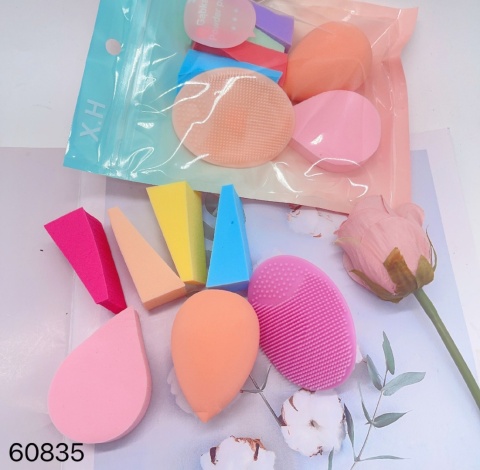 Makeup sponge