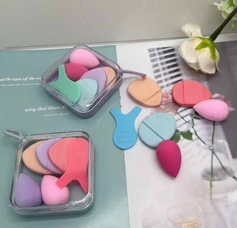 Makeup sponge