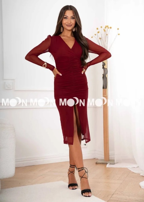 Elegant dress with ruching CLASSY