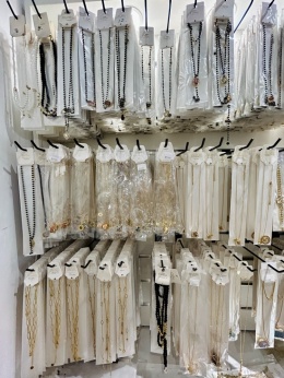 Biżuteria , wyprzedaż 20%-50%