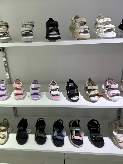 Buty dziecięce marki Tom.M