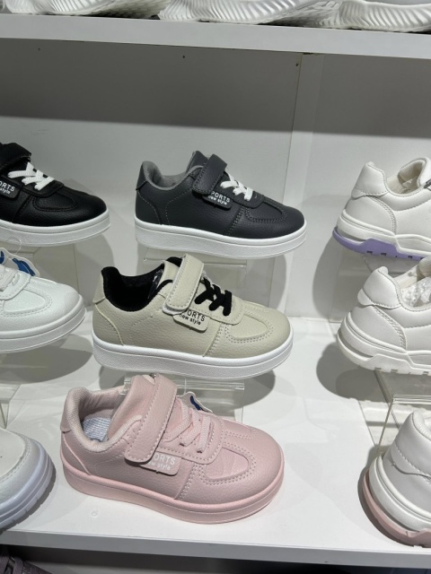 Buty dziecięce marki Tom.M